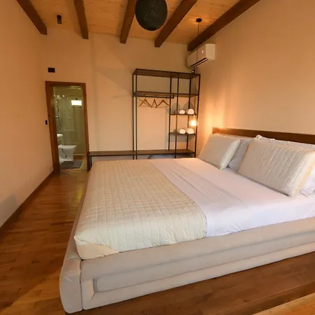 Villa White Pearl *