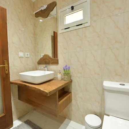 Villa White Pearl Shiroka
